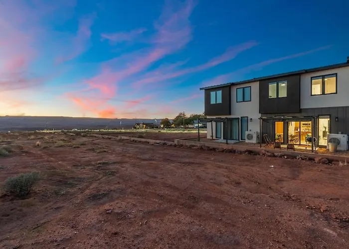 Brand New Townhome In Arizona Сasa de vacaciones *