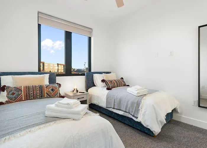 Brand New Townhome In Arizona Page